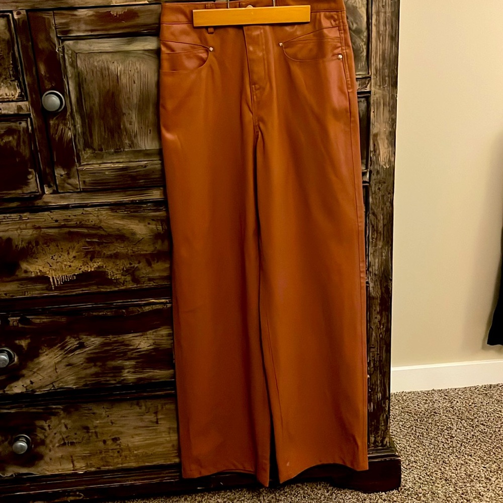 Zara vegan leather wide leg pants 4 - Picture 9 of 9
